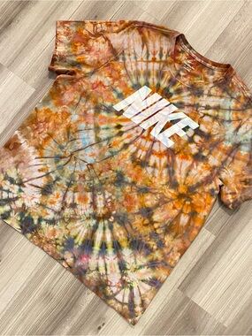 🔥NEW🔥 CUSTOM NIKE TIE DYE MEN’S TEE